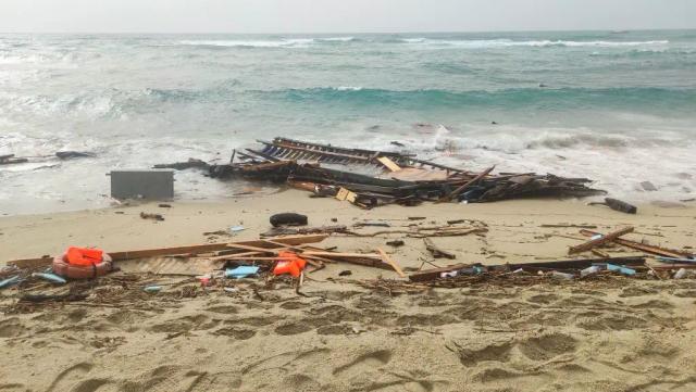 Al menos 2 fallecidos y 20 rescatados tras un naufragio en el Pacífico de Panamá