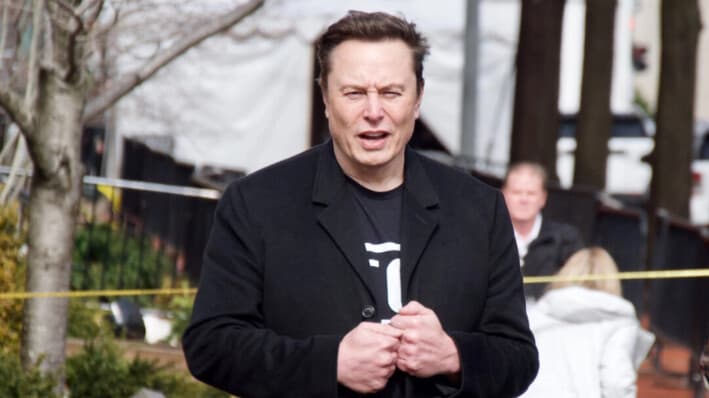 Algunas agencias piden a empleados responder los correos que solicitan indicar sus avances laborales