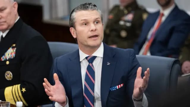 El Secretario de Defensa dice que cambiará a los principales abogados militares para salir del statu quo
