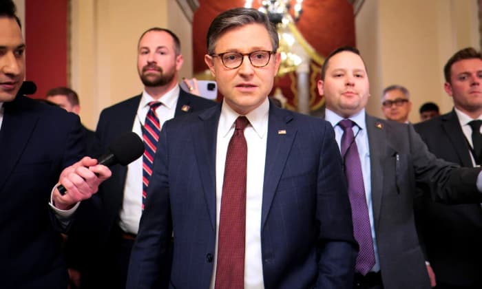 Cámara de Representantes aprueba plan presupuestario para financiar agenda de Trump