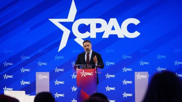 El líder del partido español VOX, Santiago Abascal, habla en la Conferencia de Acción Política Conservadora (CPAC) 2025 en National Harbor, Maryland, EE. UU., el 20 de febrero de 2025. La CPAC es una conferencia política anual a la que asisten activistas conservadores y funcionarios electos de todo Estados Unidos y el mundo. (EFE/EPA/Will Oliver) 