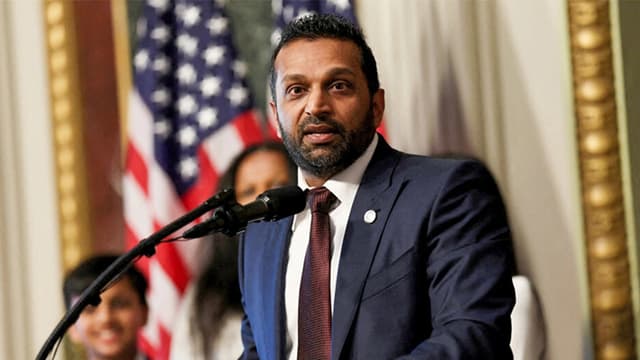 Patel, director del FBI, promete que "no habrá encubrimientos" ante críticas por archivos de Epstein