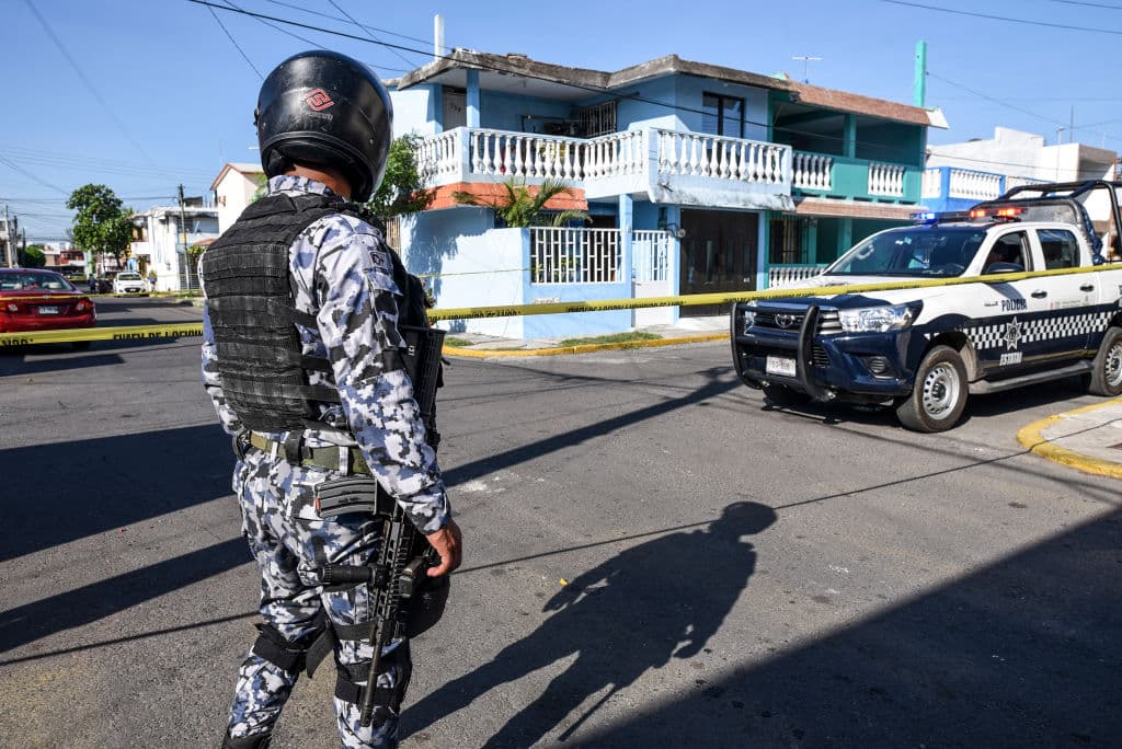 Un oficial de la policía naval de México se ve en una imagen de archivo. (Victoria Razo/AFP vía Getty Images)