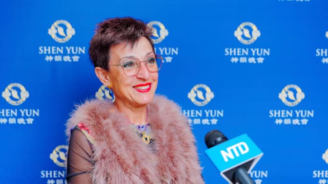 "Una lástima que Shen Yun no se pueda presentar en su país", dice restauradora española