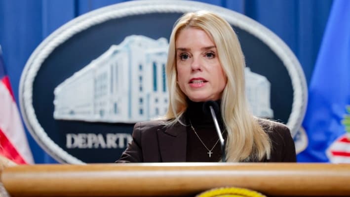 Bondi promete revelar «todo» lo relacionado con Epstein, dice que fue engañada