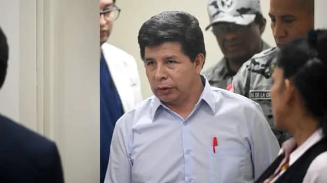 Perú anuncia medidas disciplinarias contra Castillo por huelga de hambre