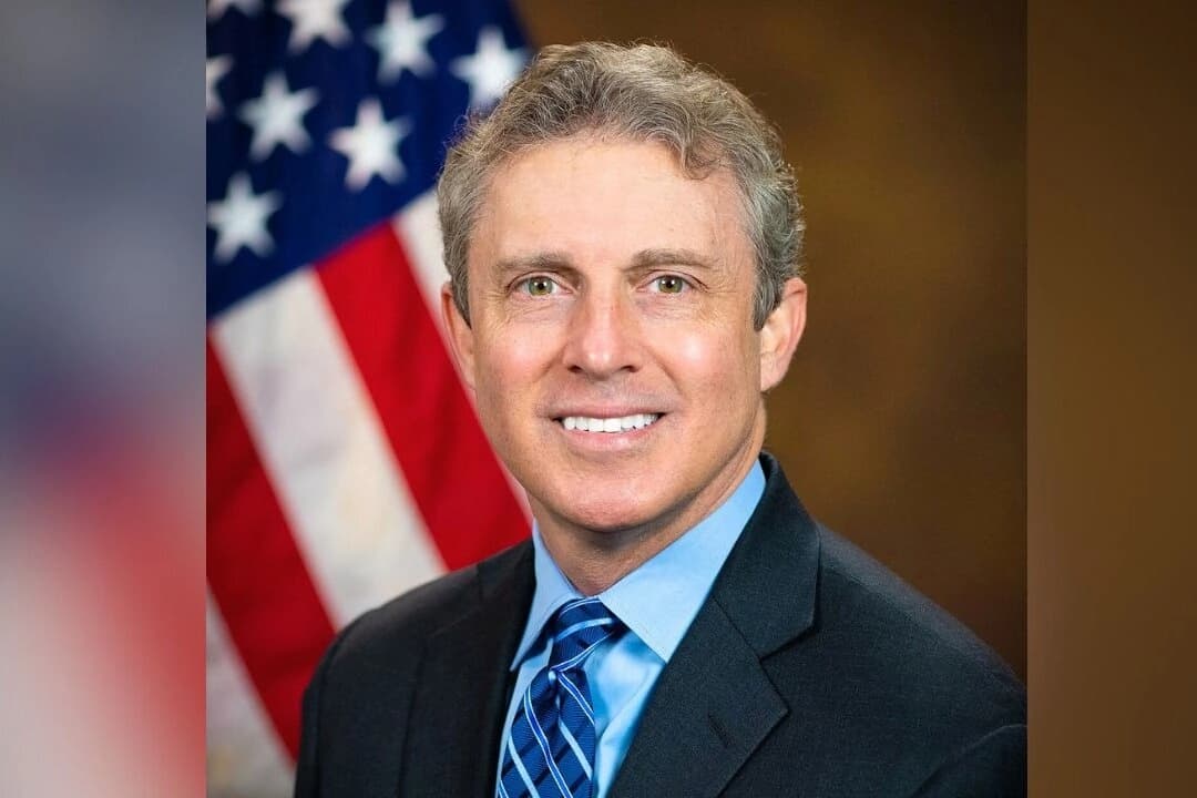 El abogado especial de la Oficina del Consejero Especial de los EE. UU. Hampton Dellinger posa para un retrato en una imagen distribuida sin fecha. (Oficina del Asesor Jurídico Especial de Estados Unidos/Handout via Reuters)
