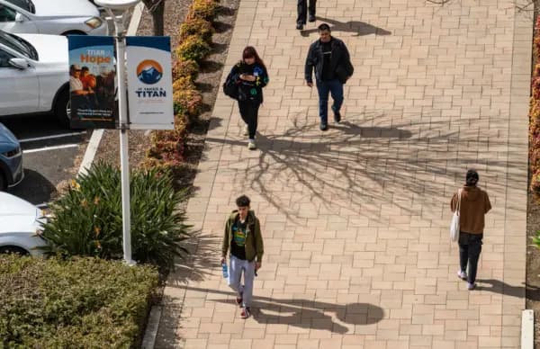 Universidad Estatal de California en Fullerton, California, el 8 de marzo de 2023. (John Fredricks/The Epoch Times)