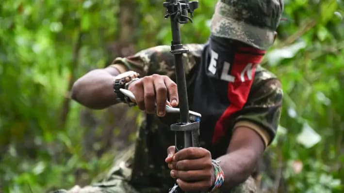 Un soldado muerto y 6 heridos deja ataque del ELN en municipio que visitó Petro el jueves