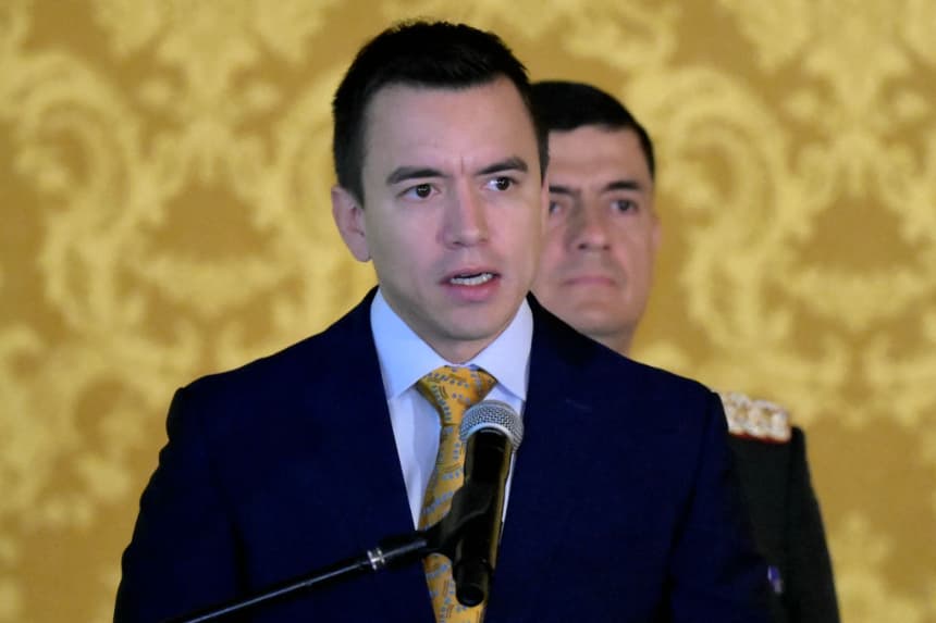 Presidente de Ecuador anuncia que se reunirá con Donald Trump en EE. UU.