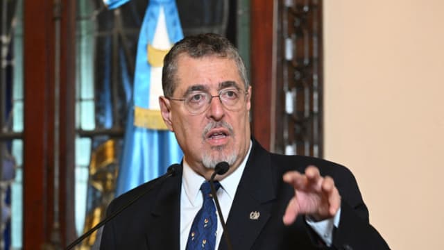 Guatemala abre centro para deportados en la frontera con México