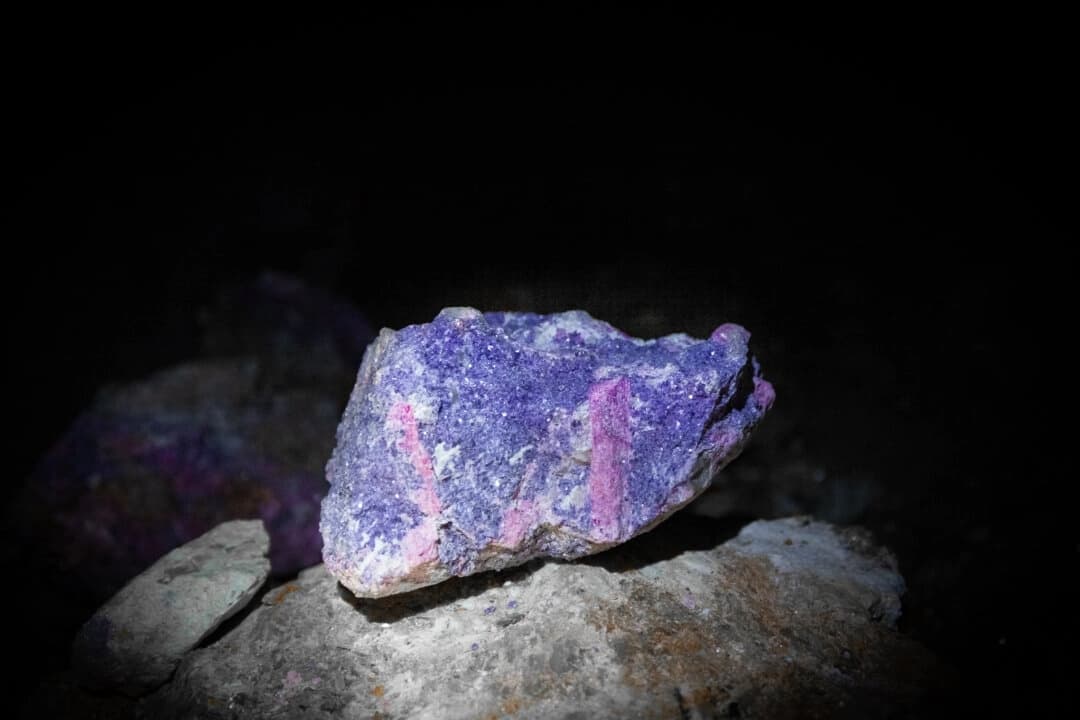 Trump trabaja para reducir la dependencia de EE. UU. de países extranjeros para minerales críticos