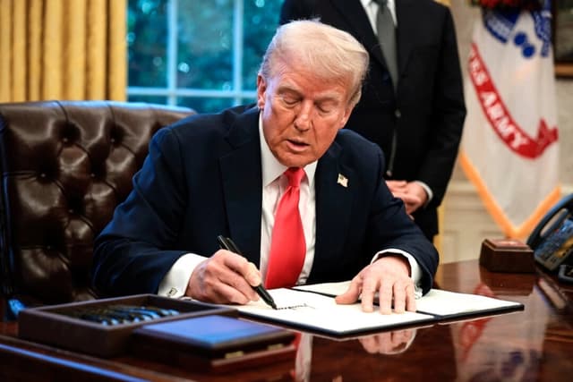 Corte de Apelaciones restablece temporalmente órdenes de Trump dirigidas a los programas DEI