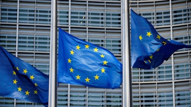 La UE retrasa la primera ronda de aranceles hasta mediados de abril