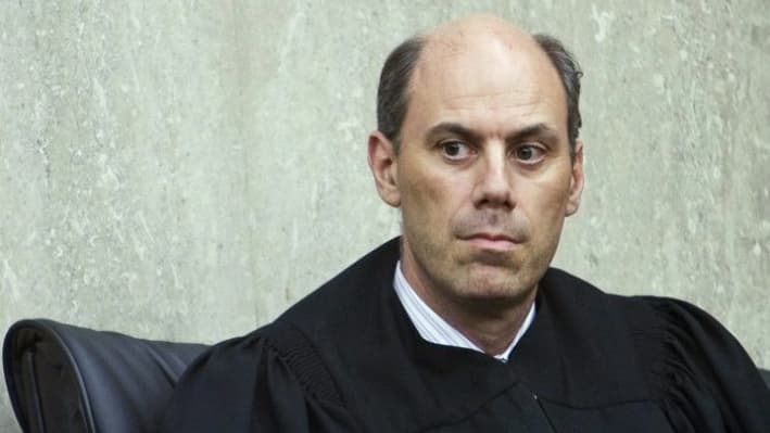 El DOJ dice que podría invocar privilegio de secretos de Estado en caso ante juez federal