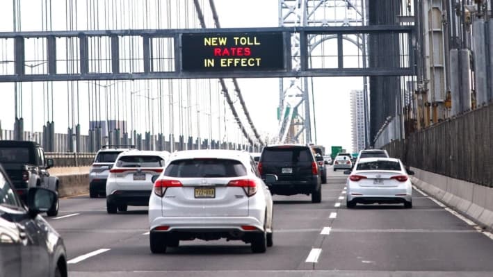 Administración Trump concede prórroga a NYC para acabar peaje por congestión a conductores de Manhattan