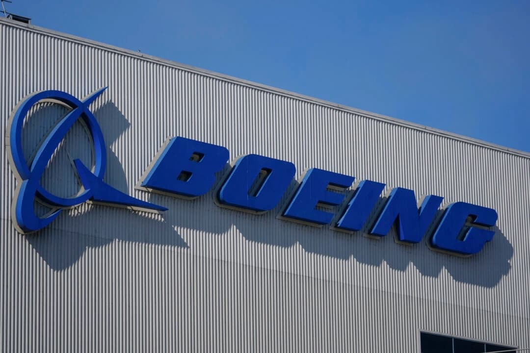 Familia demanda a Boeing por el suicidio de un denunciante