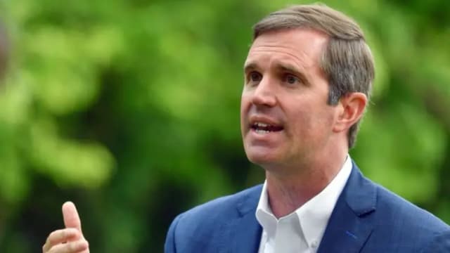 Gobernador de Kentucky veta prohibición de DEI en la educación superior pública