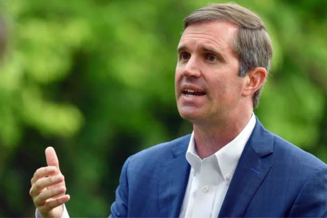 Gobernador de Kentucky veta prohibición de DEI en la educación superior pública