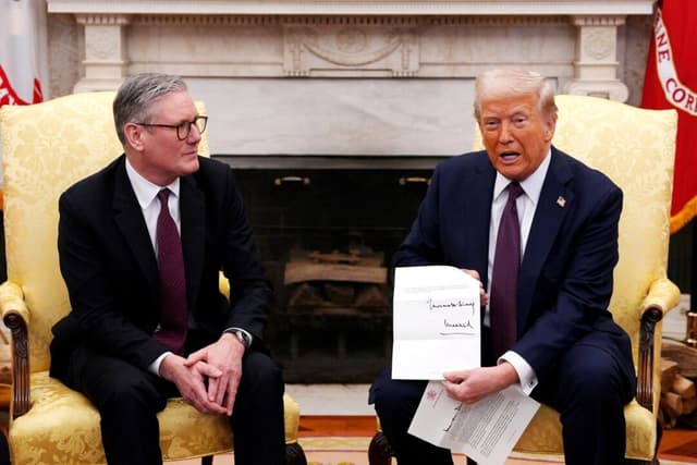 Trump expresa su apoyo a la propuesta de que EE. UU. sea "miembro asociado" de la Commonwealth británica