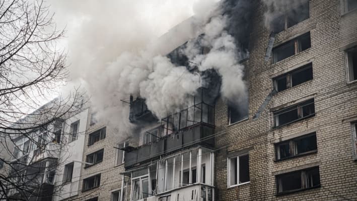 Ataque ruso con misiles contra la región ucraniana de Sumy hiere a decenas de personas, según Kiev