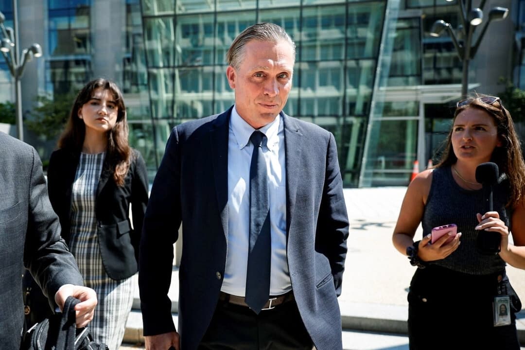 Trump firma el indulto para exsocio comercial de Hunter Biden