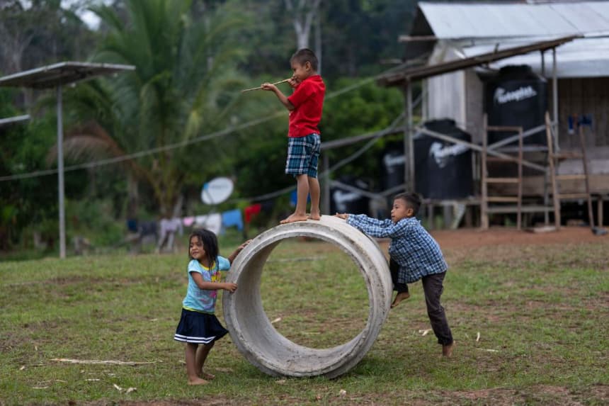 Niños se ven jugando, en una imagen de archivo. (Pedro Pardo/AFP vía Getty Images)