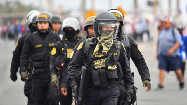 Policía peruana detiene a ocho presuntos integrantes de banda vinculada al Tren de Aragua