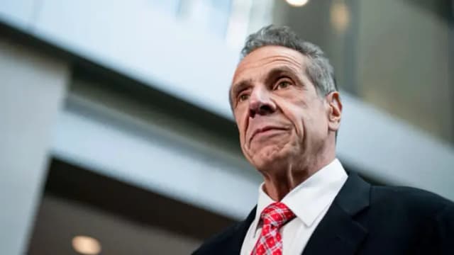 Cuomo responde a las críticas de candidatos rivales sobre su manejo a la pandemia de COVID