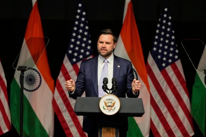 Vance pide fortalecer las relaciones comerciales y de defensa con la India durante su visita