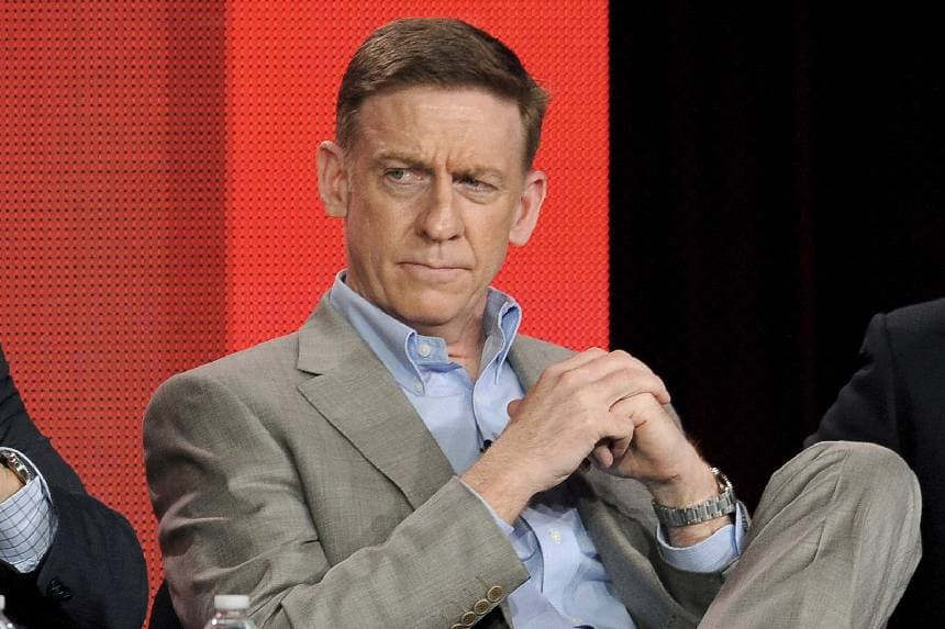 Bill Owens participa en una mesa redonda en el Showtime Winter TCA Tour en el Langham Huntington Hotel de Pasadena, California, el 12 de enero de 2013. (Chris Pizzello/Invision/AP).