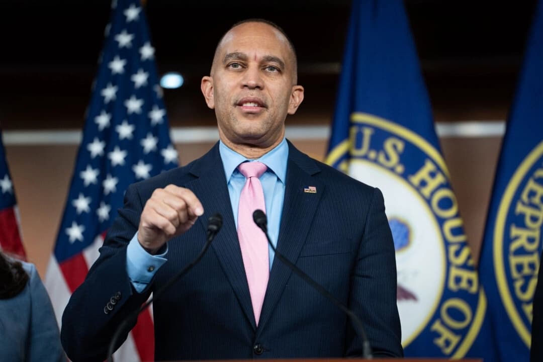 Hakeem Jeffries encabezará una delegación bipartidista a Dinamarca para hablar sobre Groenlandia