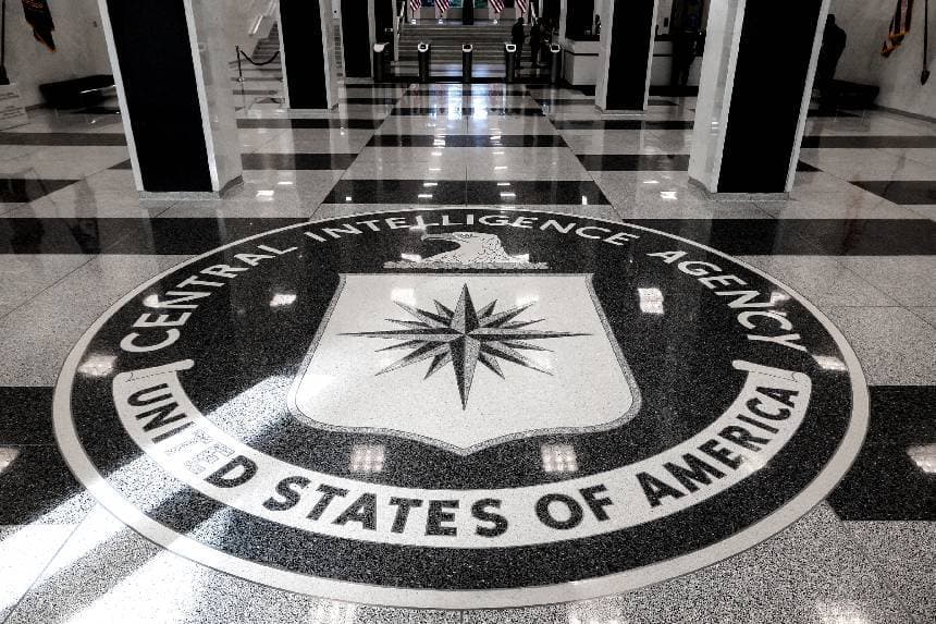 Exagente de la CIA se declara culpable de actuar como espía extranjero