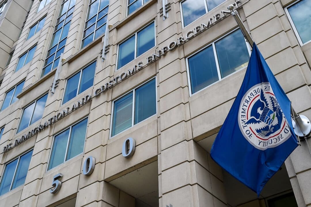 Juez dice que el ICE podría haber deportado a niña de 2 años con ciudadanía sin el debido proceso