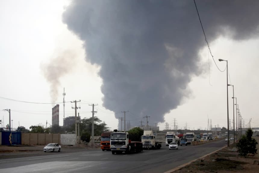 Ascienden a 65 los muertos en la explosión del puerto iraní