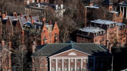 Harvard revela prejuicios antisemitas y anti-musulmanes en el campus y promete implementar reformas