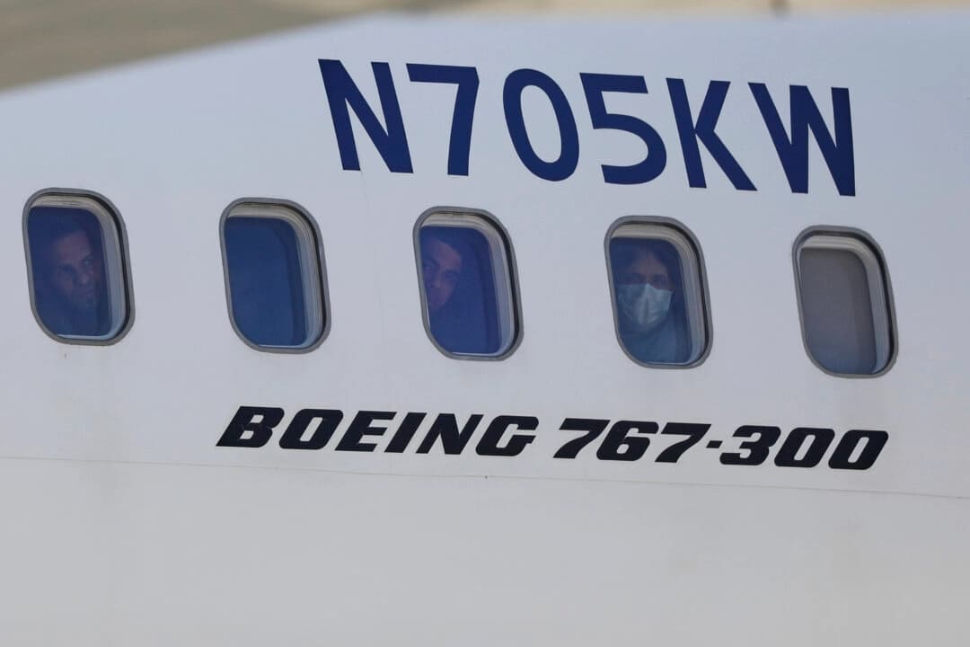 Corte paraliza medida del gobierno de Trump para revocar estatus de protección a los venezolanos