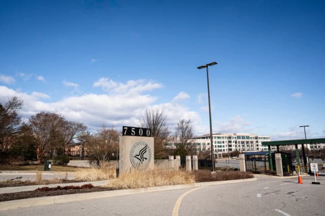 El Departamento de Salud y Servicios Humanos de EE. UU. en Baltimore, el 17 de febrero de 2025. (Madalina Vasiliu/The Epoch Times)