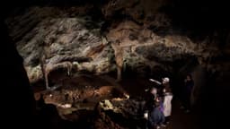 Hallan huellas humanas más antiguas del Mediterráneo en una cueva del sur de España