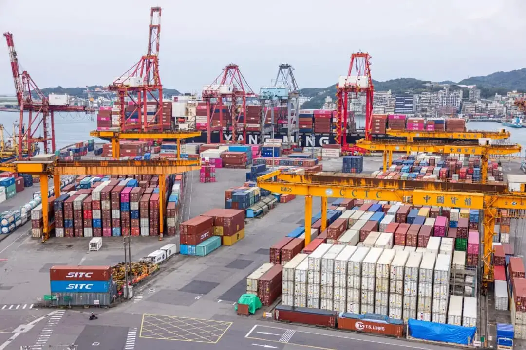 Contenedores en el puerto de Keelung, en Taiwán, el 4 de abril de 2025. (Annabelle Chih/Getty Images)

