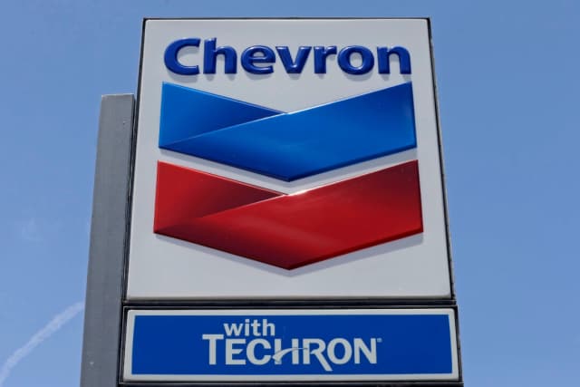 Chevron debe pagar más de 740 millones de dólares por caso de daños costeros en Luisiana