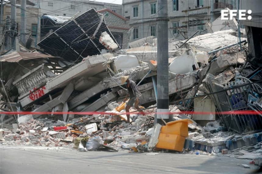 Suben a 3354 las muertes por el terremoto en Myanmar