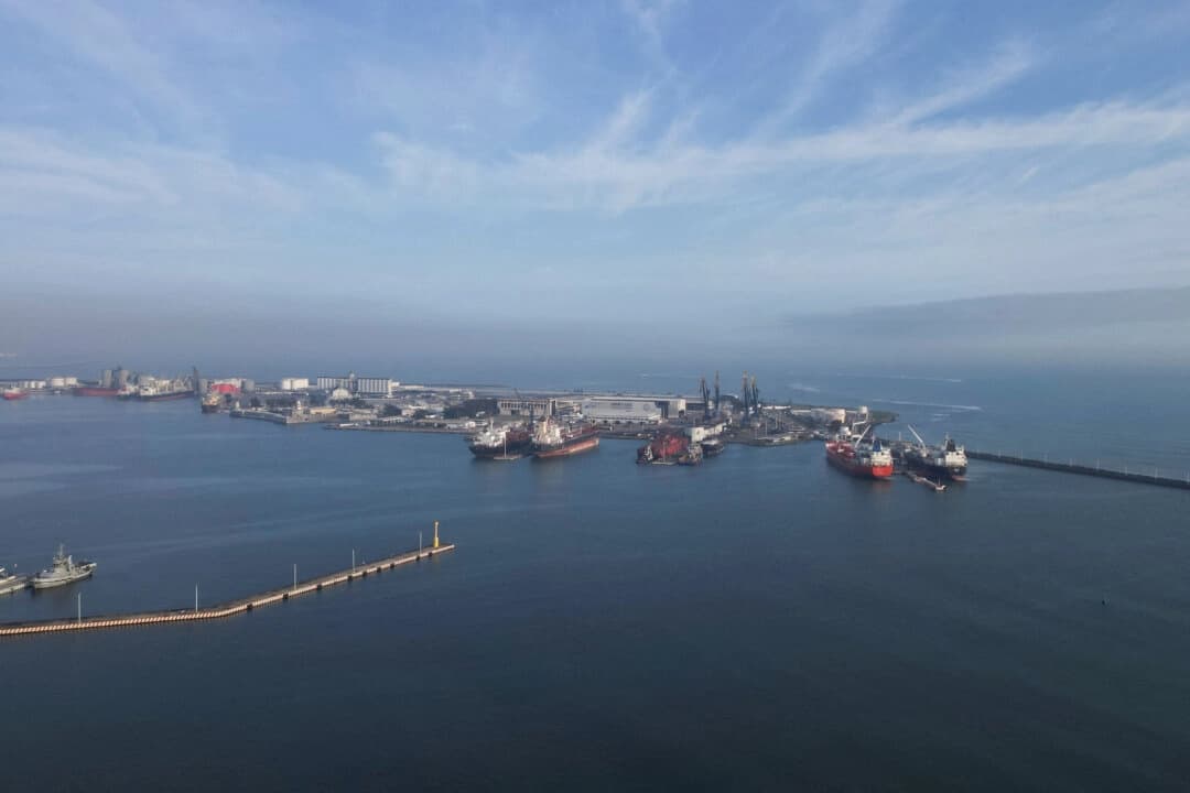 Una vista de dron muestra el puerto de Veracruz en el Golfo de América, en Veracruz, estado de Veracruz, México, el 18 de febrero de 2025. (Yahir Ceballos/Foto de archivo /Reuters)

