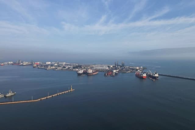 Burgum anuncia primeras ventas de arrendamiento de petróleo y gas en el Golfo de América