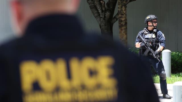 Miembros de la policía de Florida en actividades de seguridad. (Scott Olson/Getty Images)