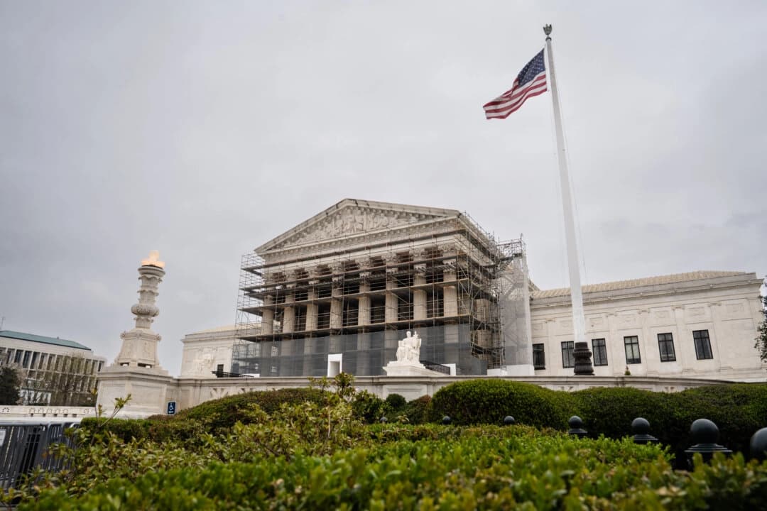 La Corte Suprema de Estados Unidos, el 3 de abril de 2025. (Madalina Vasiliu/The Epoch Times)