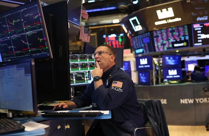 El mercado de valores de EE. UU. empieza a recuperarse mientras siguen las negociaciones arancelarias