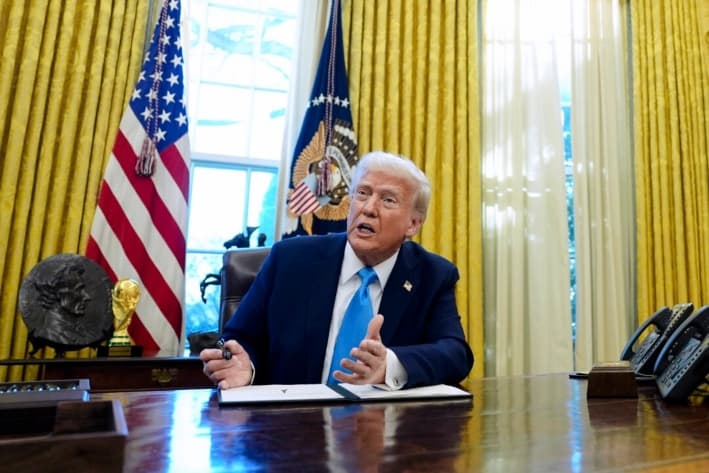 Trump dice que la solución a los aranceles más altos es que las empresas inviertan en EE. UU.