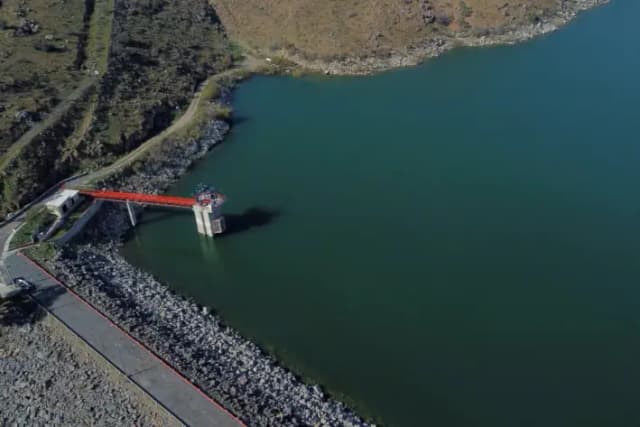 Trump insta a México a cumplir un tratado del agua o enfrentarse a posibles sanciones y más aranceles