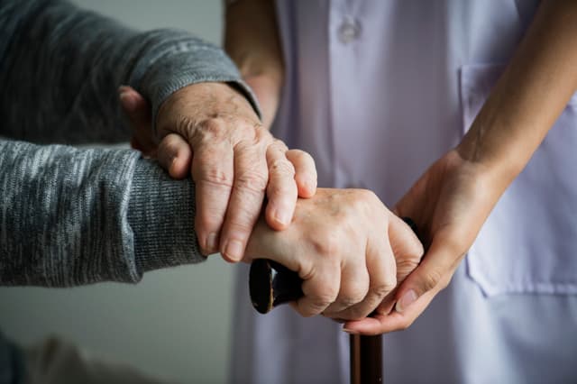 La enfermedad de Parkinson está relacionada con la falta de dopamina. Descubra cómo aumentarla